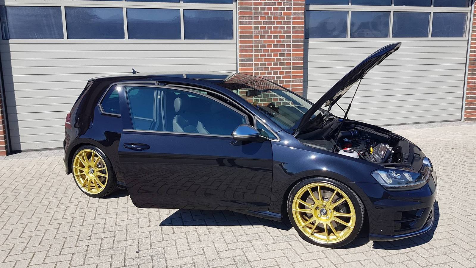 Volkswagen Golf обзавівся новим мотором на 600 л.с.