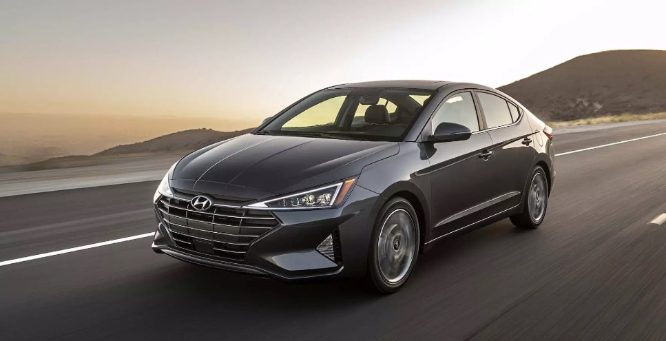 Розсекречено нову Hyundai Elantra