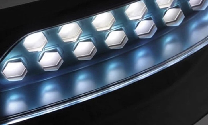 Apple запатентувала для машин розумні фари