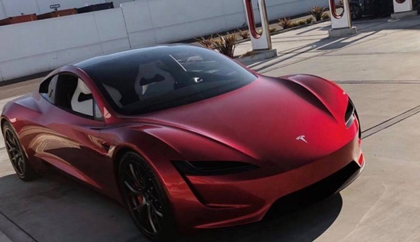Tesla Roadster з'явився на фото у всій красі