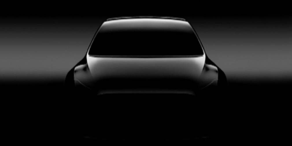Ілон Маск дав добро на серійний кросовер Tesla Model Y