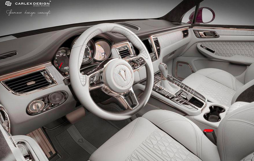 Кросоверу Porsche Macan надано салон в золоті