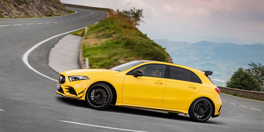 Найпотужніший Mercedes A-Class показав на відео свій дрифт