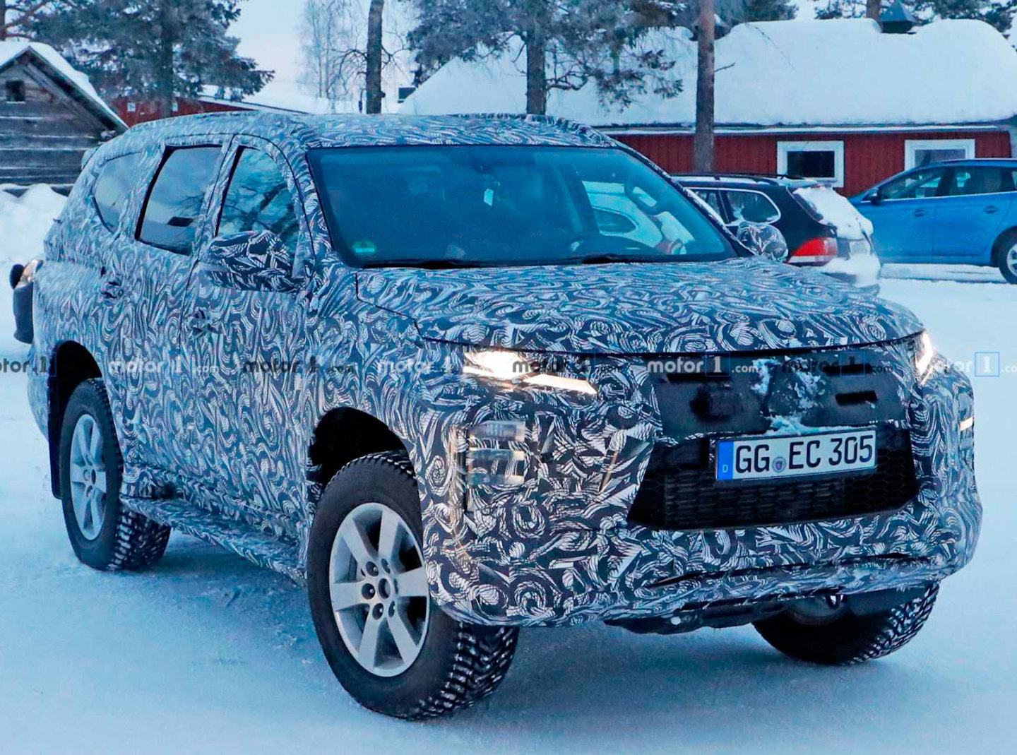 Mitsubishi Pajero Sport 2020 в оновленому вигляді помічений на тестах