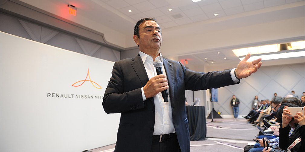 Карлос Гон отримав нові обвинувачення щодо незаконного отримання 8 млн євро