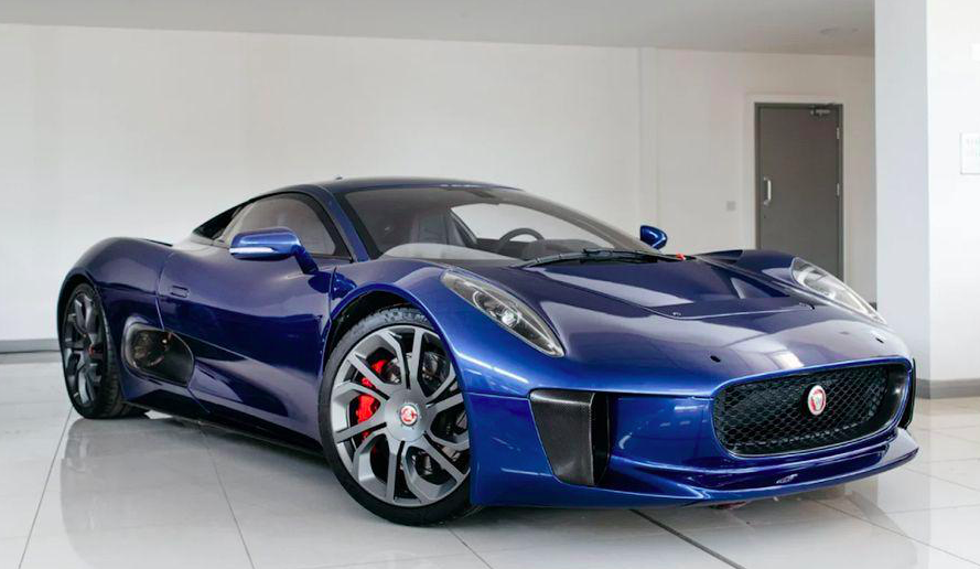 Кіногероя в образі Jaguar C-X75 продають на аукціоні