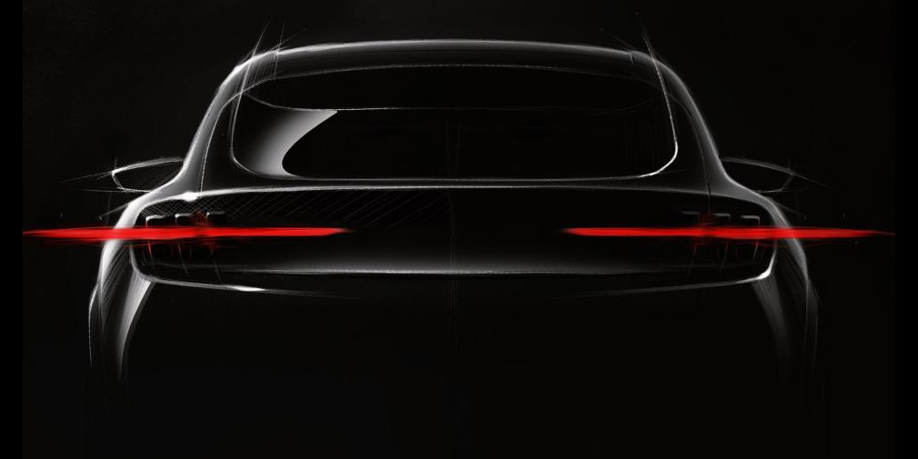 Ford готує презентацію електричного кросовера на 2019 рік