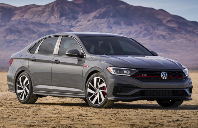 Нове покоління Volkswagen Jetta розширилося за рахунок «зарядженої» версії (ВІДЕО)