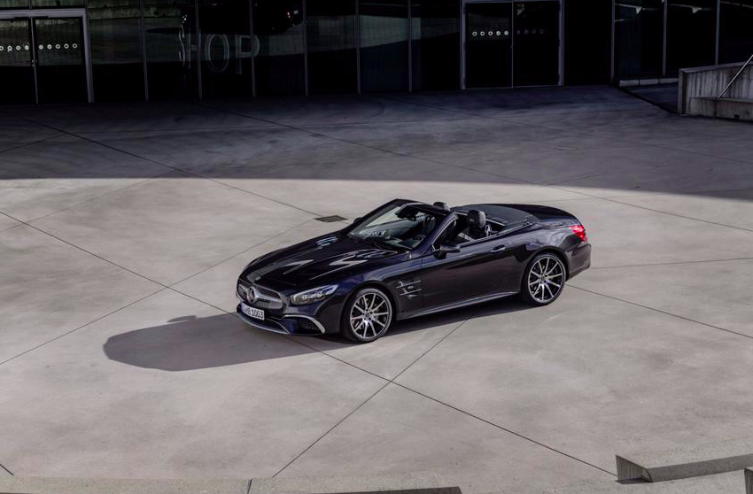 Родстеру Mercedes-Benz SL надали розкішну версію