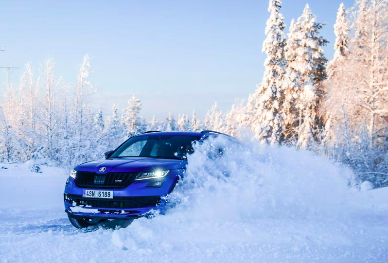 Перший кросовер Skoda з приставкою RS успішно пройшов тести за полярним колом (ВІДЕО)