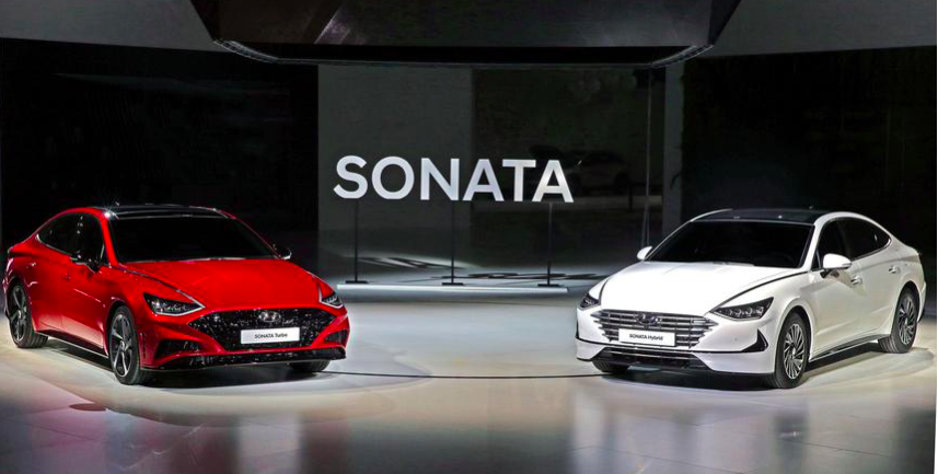 Новий седан Hyundai Sonata обзавівся турбо- та гібридною версією з сонячним акумулятором