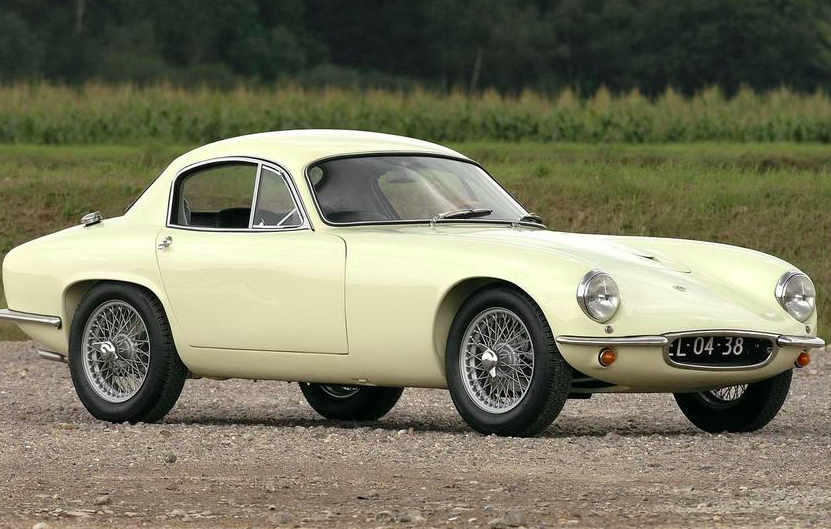 Гіперкар Lotus показали на першому зображенні