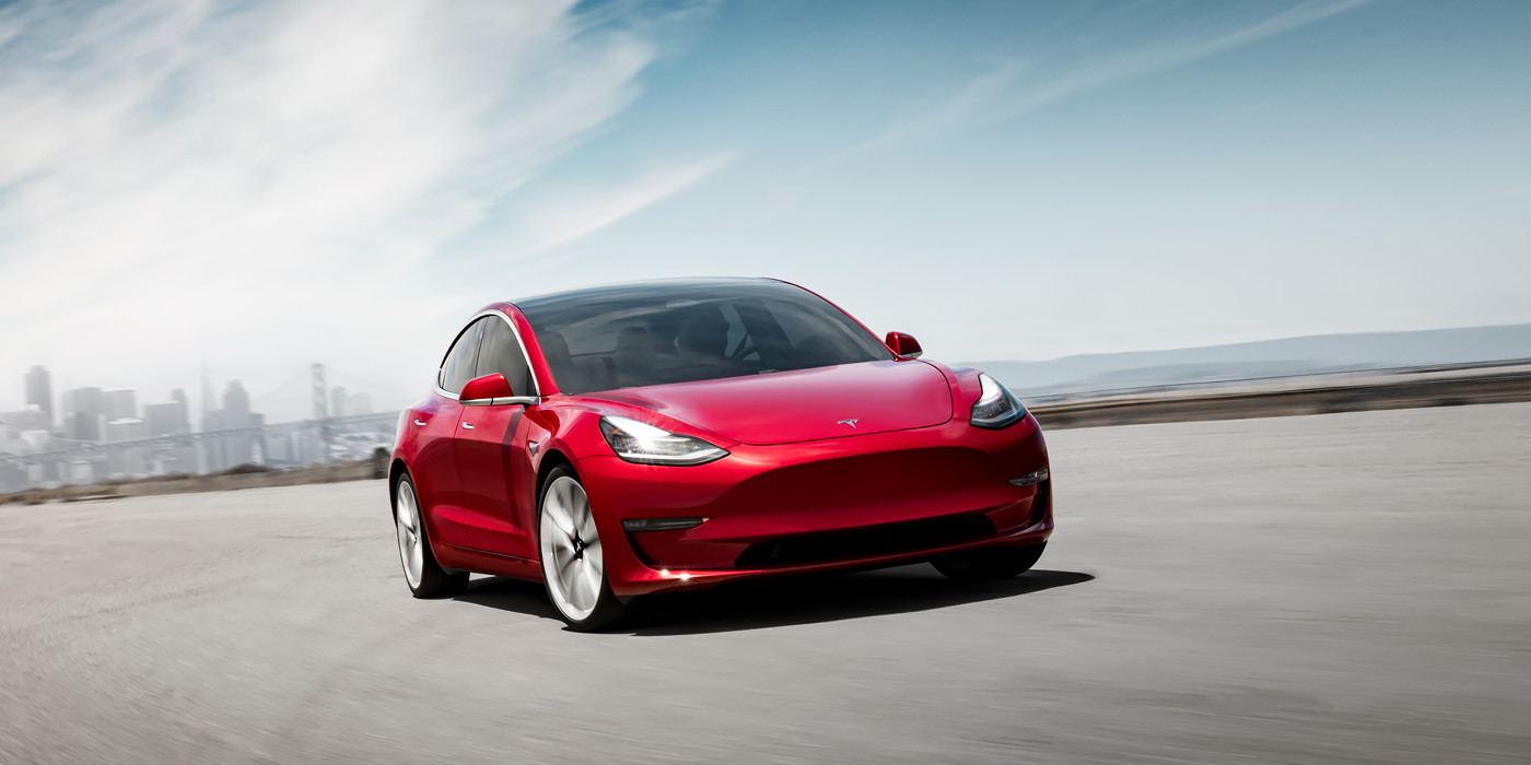 В Tesla втратили за 3 місяці більше $700 млн