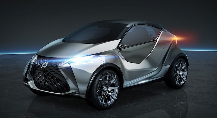 Lexus готує бюджетну новинку на 2021 рік