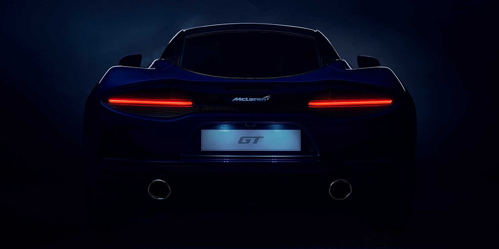 McLaren показала власний практичний супермобіль на відео