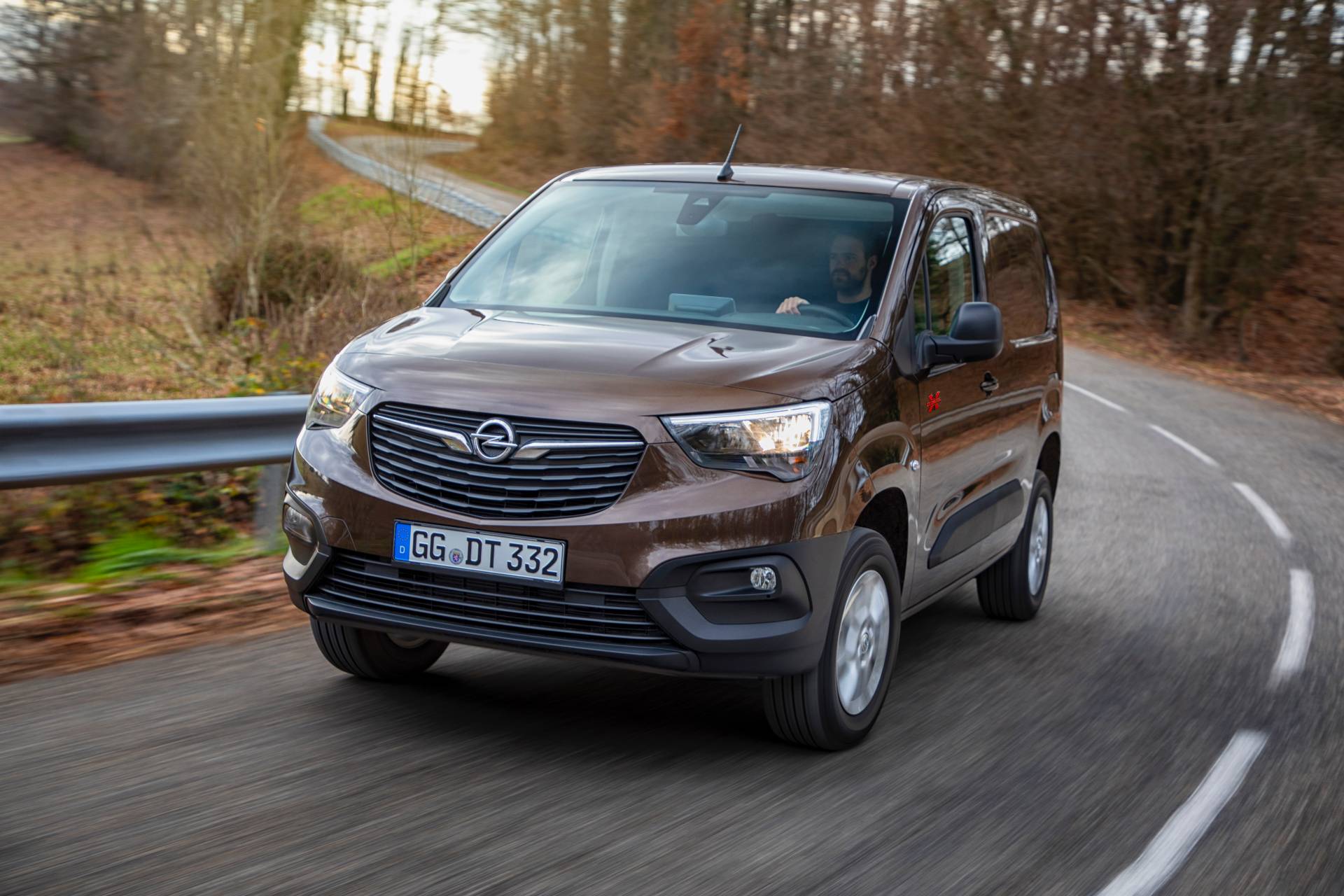 Opel представила повнопривідне авто