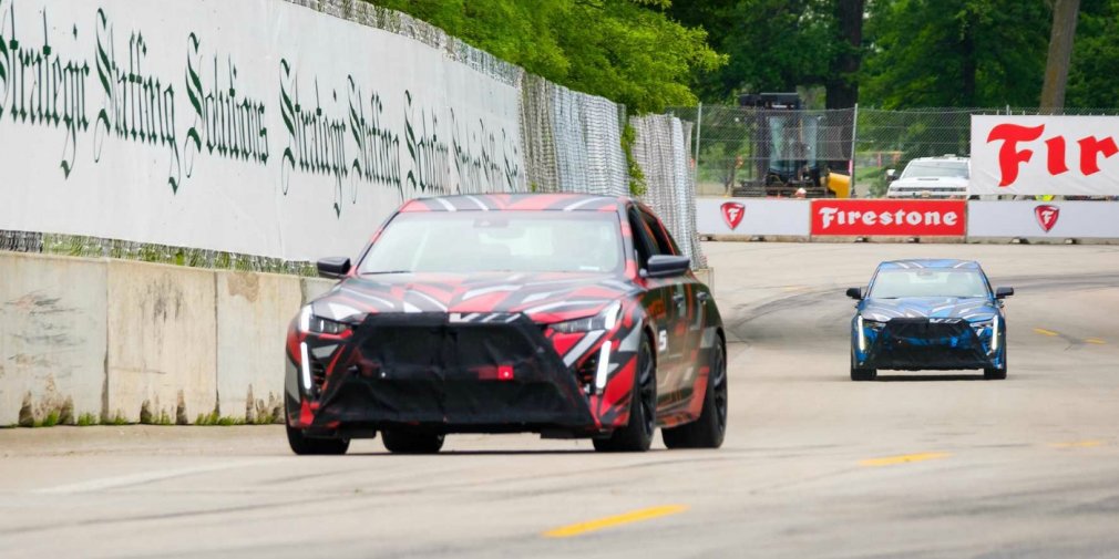 У Cadillac скоро з'являться найпотужніші варіації спортивних седанів CT4-V та CT5-V