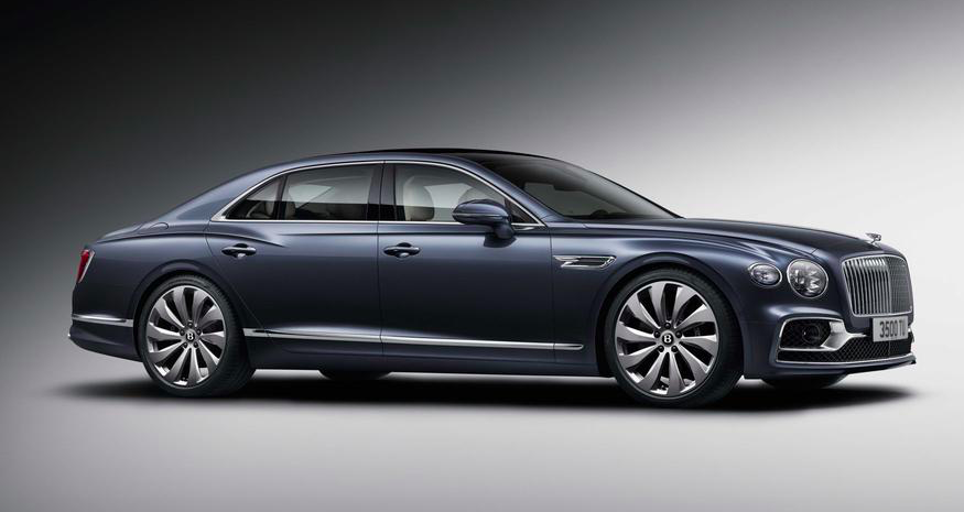 Відбувся дебют новітнього Bentley Flying Spur