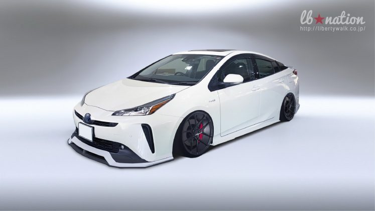 Для Toyota Prius підготовлено цікавий тюнінг