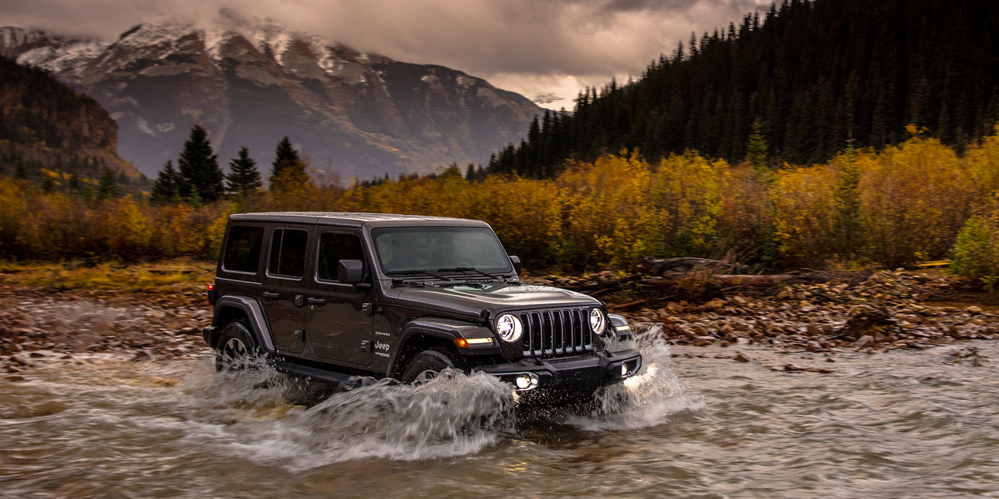 Для Jeep Wrangler підготують гібридні мотори V4 та V6