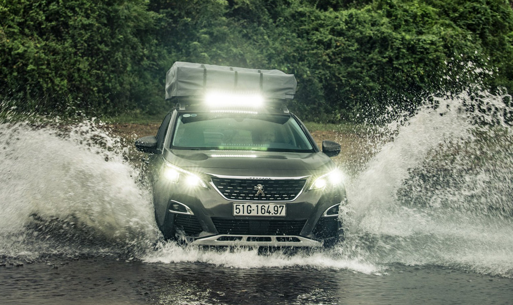 Peugeot 3008 підготувався подорожувати по знаменитій «тропі Хо Ши Міна»