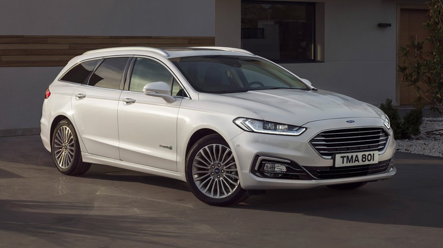 Ford Mondeo залишиться, але в новому обличчі
