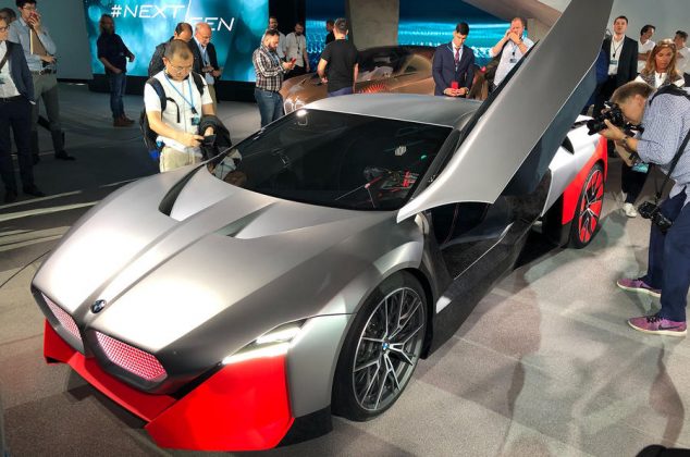 BMW затіяв перезапуск свого класичного спорткара