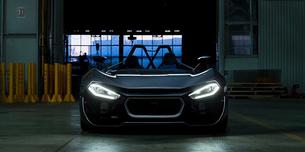 Болгарська компанія побудувала 644-сильний родстер на електриці