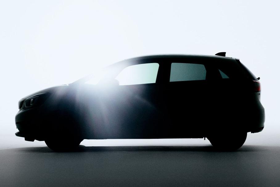 Нову Honda Jazz показали на першому зображенні