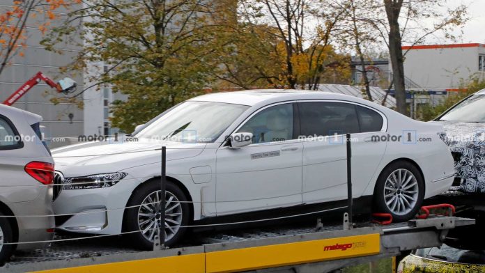 Розпочалися перші випробування для BMW i7