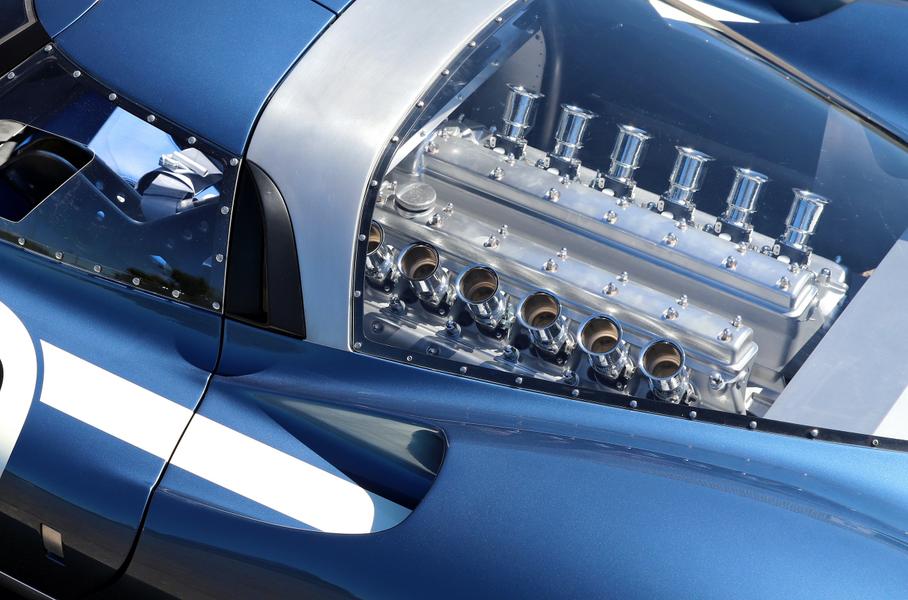 З «атмосферника» V12 1960-х років зробили сучасне виконання