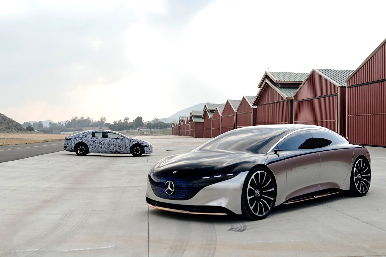 Mercedes-Benz EQS буде тихішим, просторішим і технологічнішим за S-Class