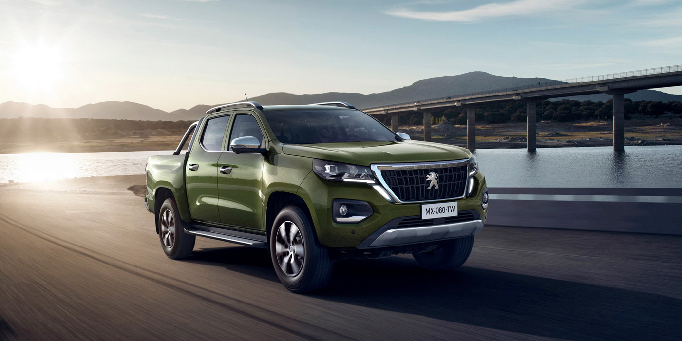 У Peugeot з'явився новенький пікап, позбавлений заднього бампера