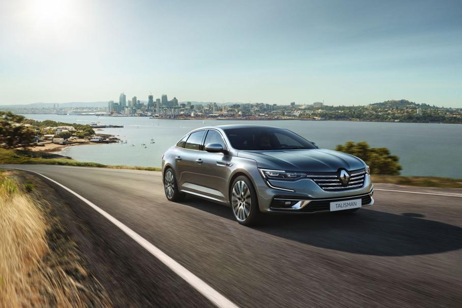 Renault Talisman отримав оновлення та «турботрійку»
