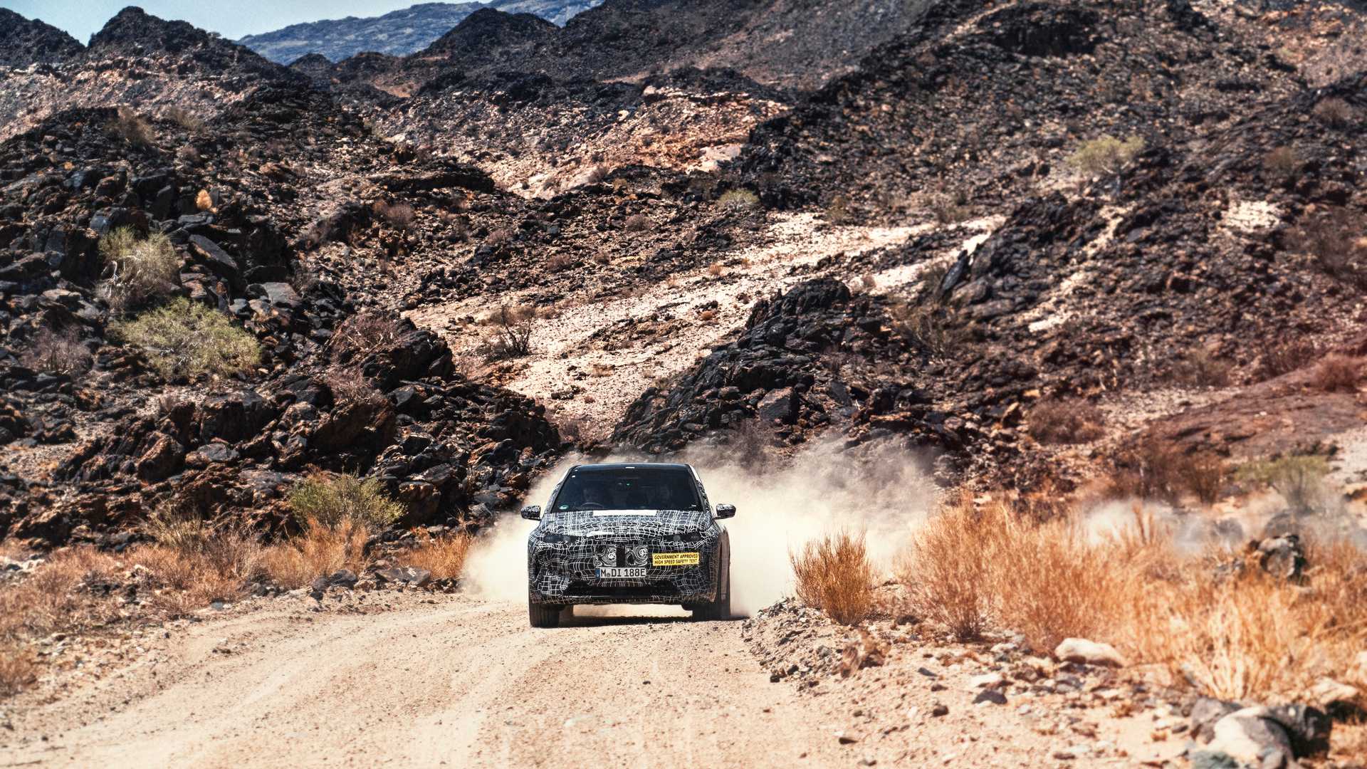 BMW iNext активно проходить тести в Південній Африці