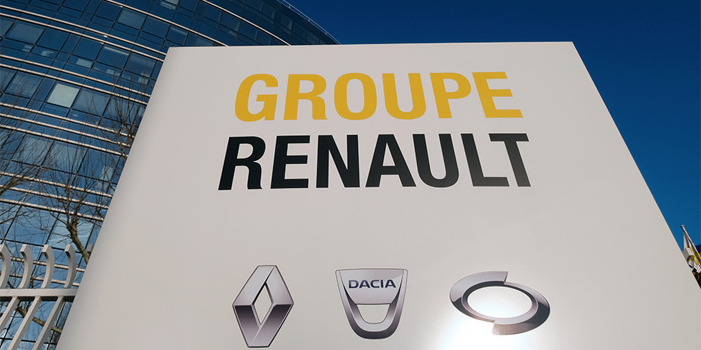 Renault повністю зупиняє свою роботу