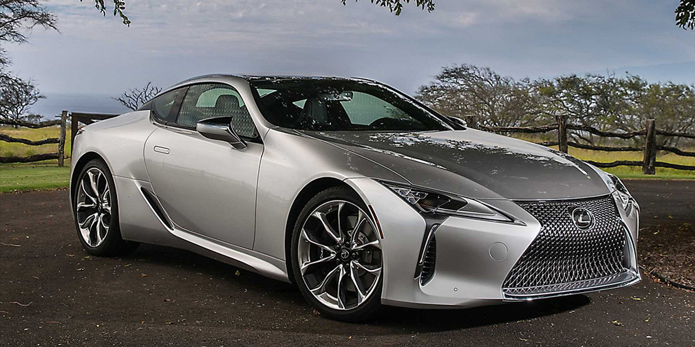 З оновленнями Lexus LC вийшов помітно легшим