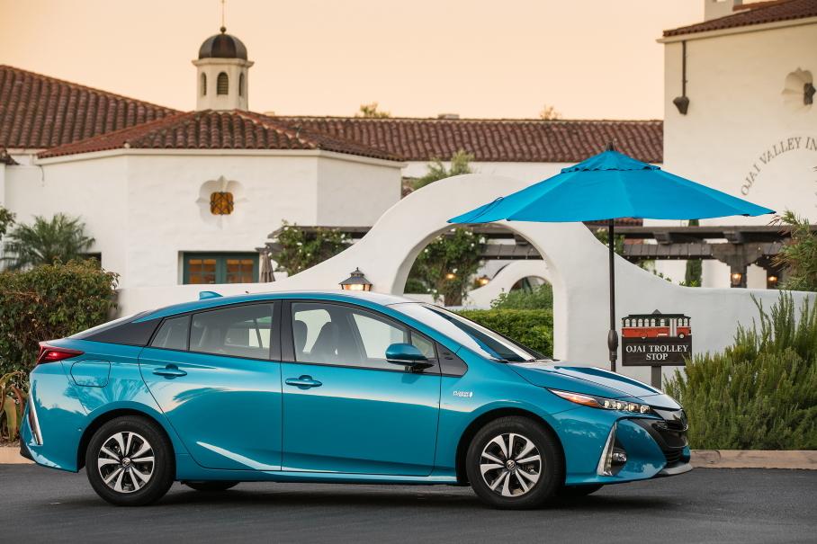 На 20-річчя Toyota Prius з'явиться в спеціальній версії