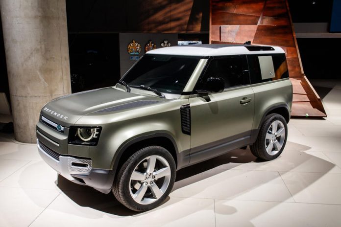 Продажі Land Rover Defender 90 відкладаються