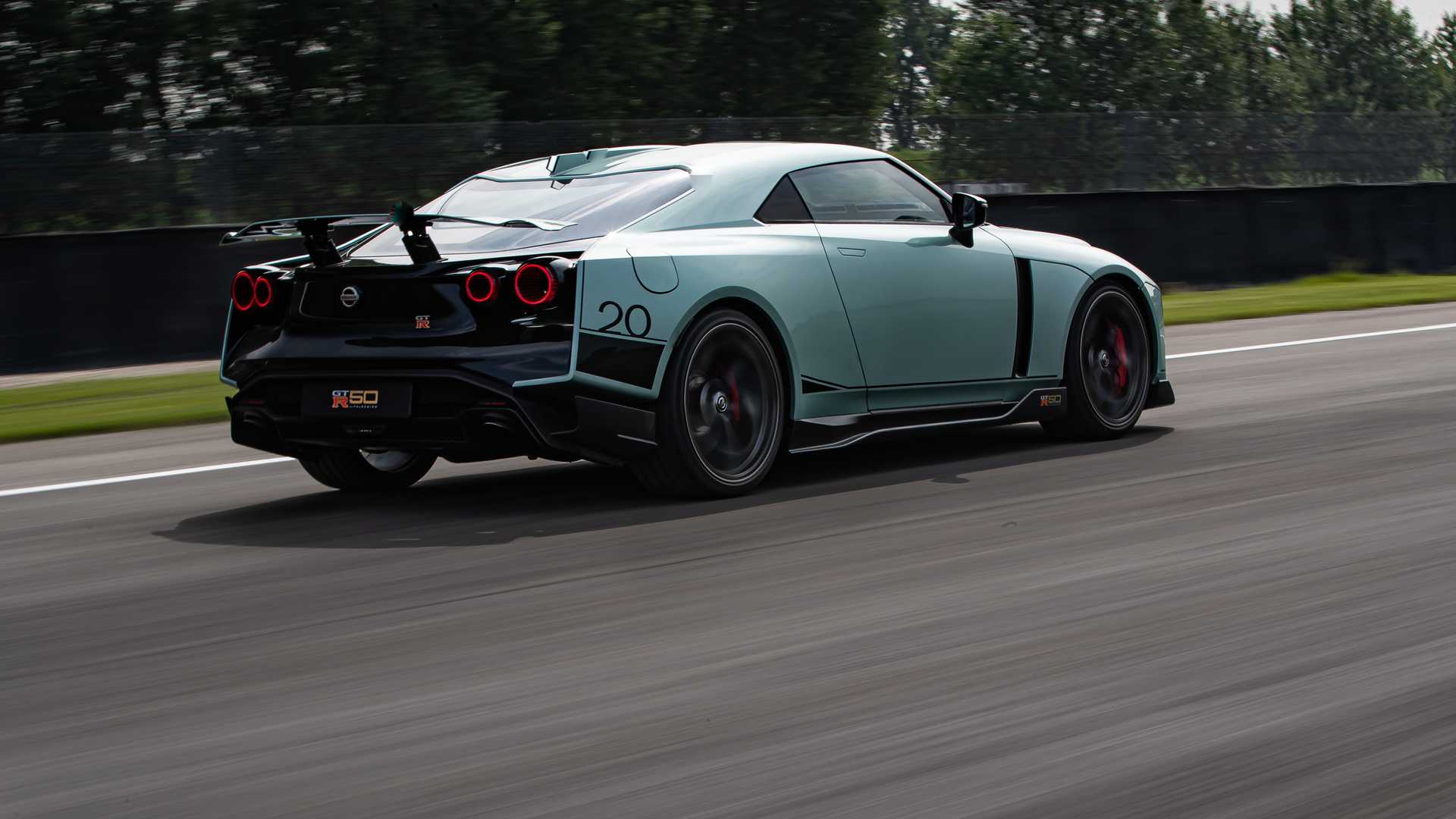 У 2023 році з'явиться новітній Nissan GT-R