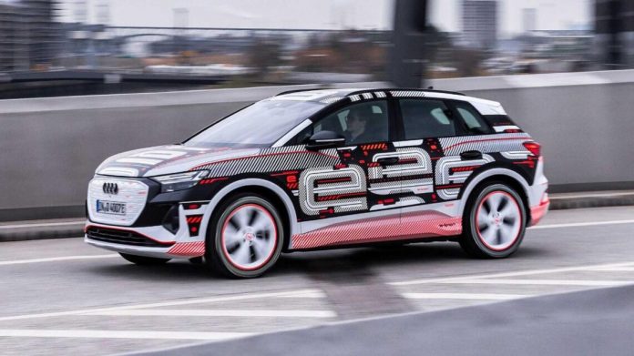 Електричний кросовер Audi Q4 E-Tron вперше з'явився на фото