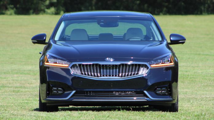 Kia Sportage та Cadenza відкликаються на ремонт