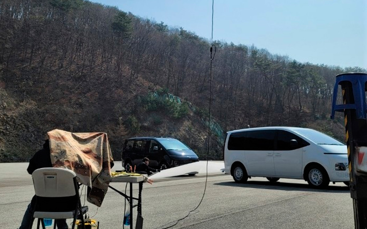 Футуристичний мінівен Hyundai розсекречено раніше часу