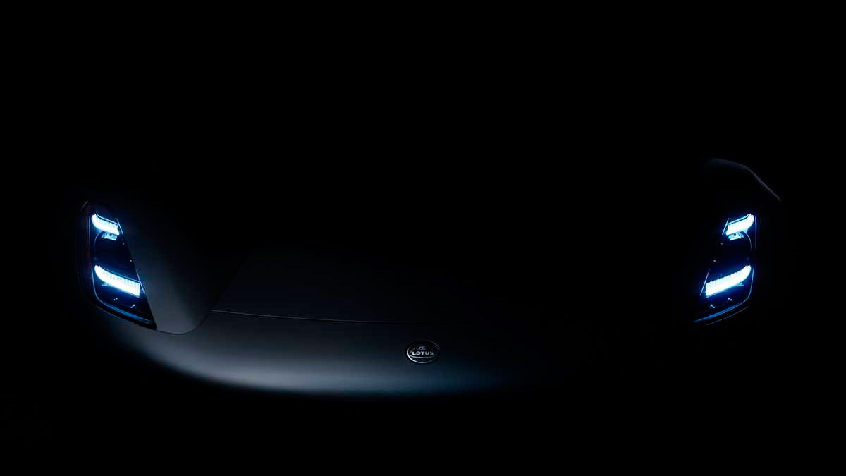 Останньому бензиновому Lotus нададуть знаменитий арабський ім'я