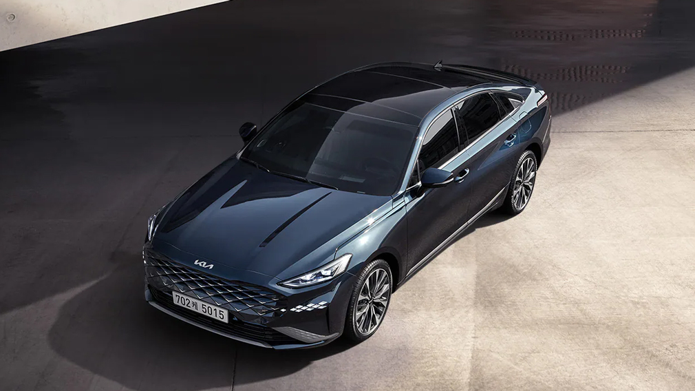 Відбувся дебют нового гібридного седана Kia K8