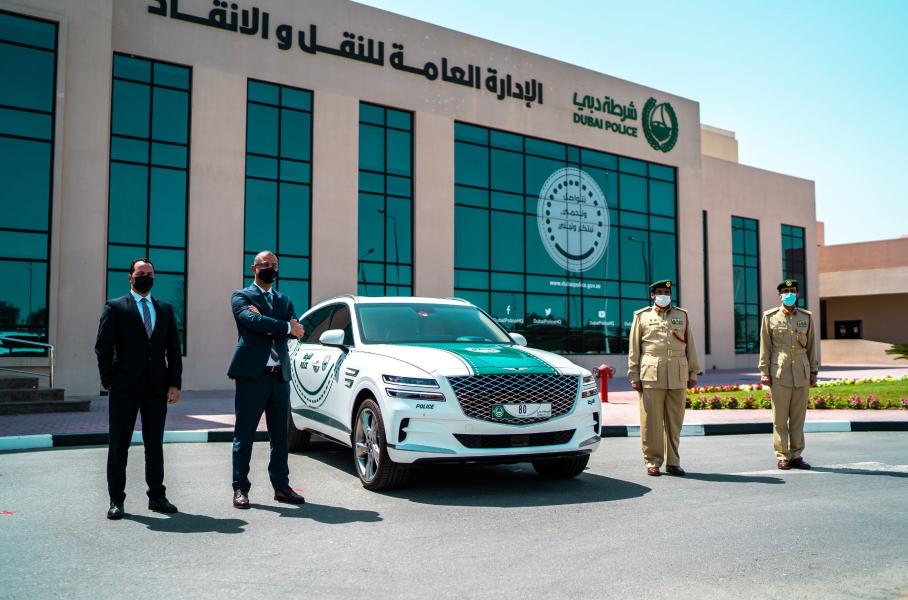 Першого кросовера Genesis перетворили на поліцейське авто