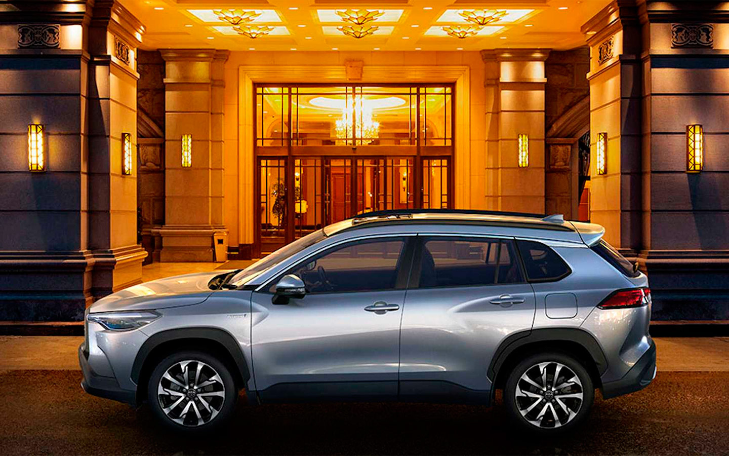 Toyota провела анонс дебюту новітнього SUV