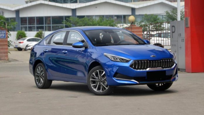 Електричний седан Kia Cerato EV починає свій шлях