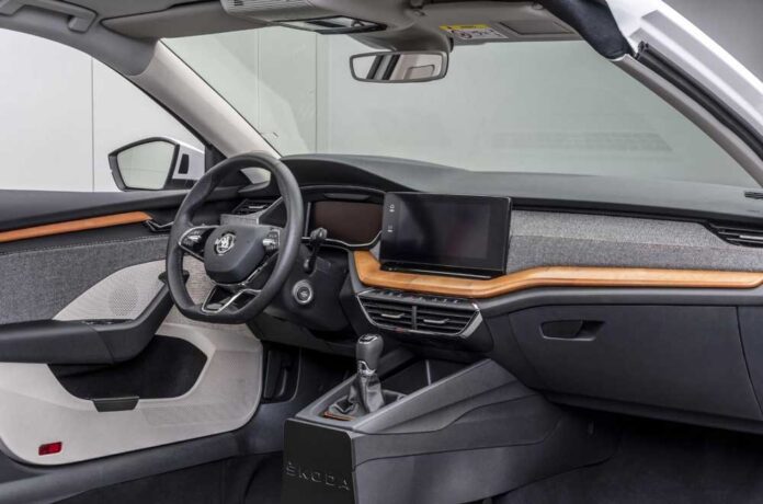 Інтер'єр Skoda Octavia створений з буряка з тростником