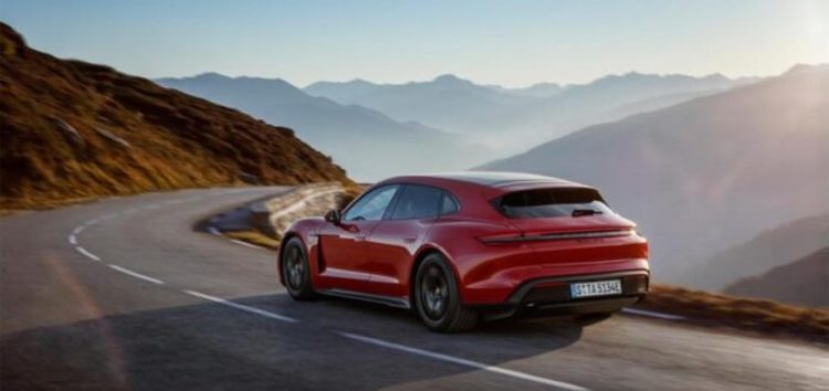 У Porsche дебютувала лінійка GTS
